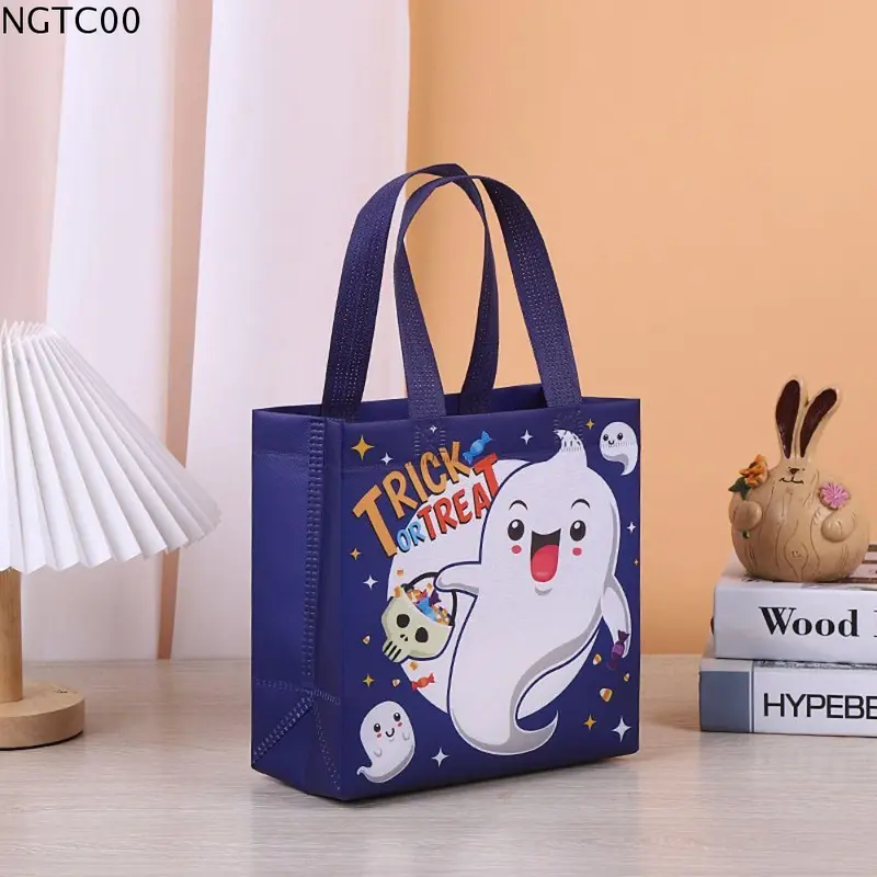 Túi Túi Xách Không Dệt Halloween, Thiết Kế Ma Vui Nhộn, Túi Lừa Hoặc Điều Trị, Dung Lượng Lớn, Túi Quà Halloween, In Lâu Đài, Túi Bí Ngô, Thích Hợp Cho Trẻ Em 0
