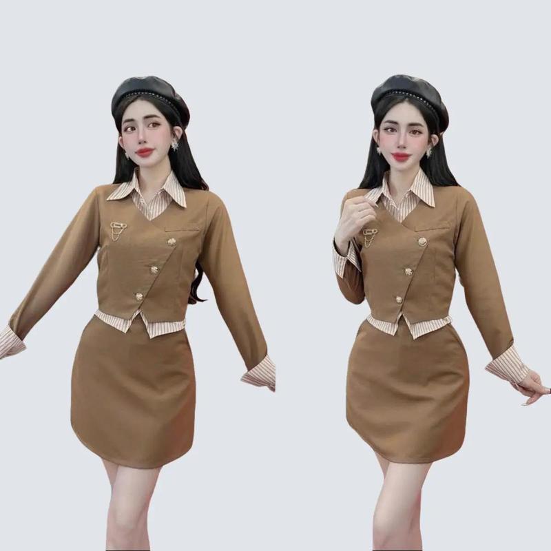 Set vest thiết kế CRAZYTEEN S5541 dành cho nữ gồm áo vest tay dài may liền cổ sơ mi sọc và chân váy dáng chữ a để đi chơi ( Áo vest tay dài may liền cổ sơ mi/ Chân váy )