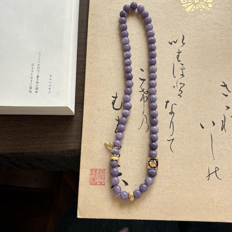 Product Introduction of Misty Sunset New Chinese Style Elegant Deep Purple Chalcedony Natural Stone Beaded Necklace Clavicle Chain 2