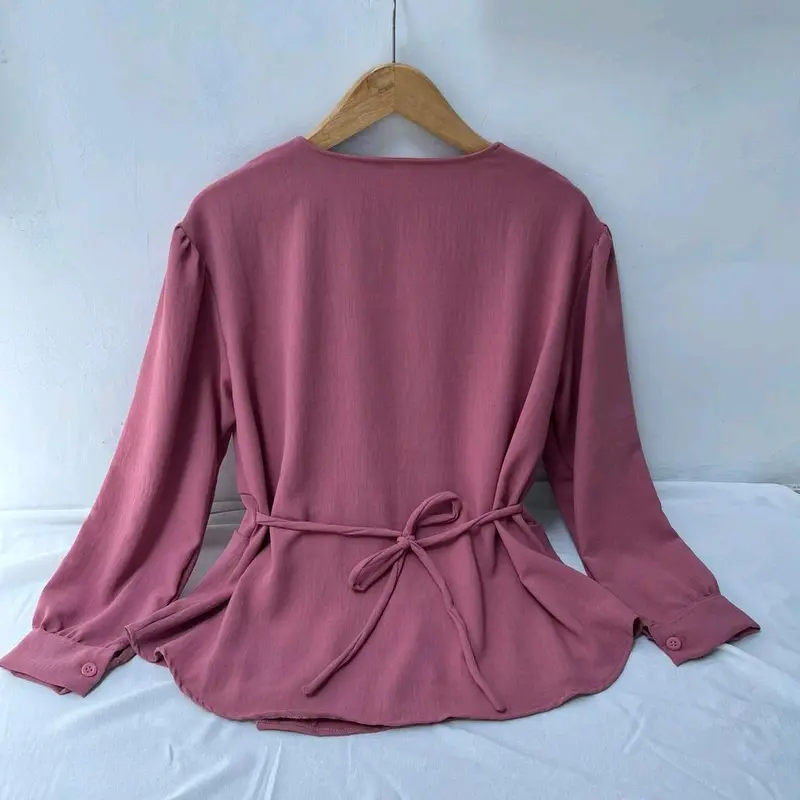 Nuansa Blouse Wanita Jumbo - Atasan Kimono Wanita Big Size - Korean Style - UKURAN S M L XL XXL XXXL 5L - V-Neck - Polos - Hitam  Crinkle Busui Nyaman Airflow Kancing Oversize Serut Casual kemeja  korean style 6