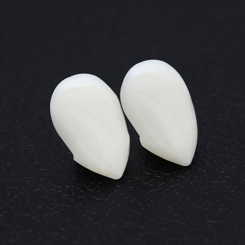 Product Introduction of Bloodcurdling Vampire Werewolves Fangs Fake Dentures Teeth Costume Halloween Fad New Party Tricky Props 26