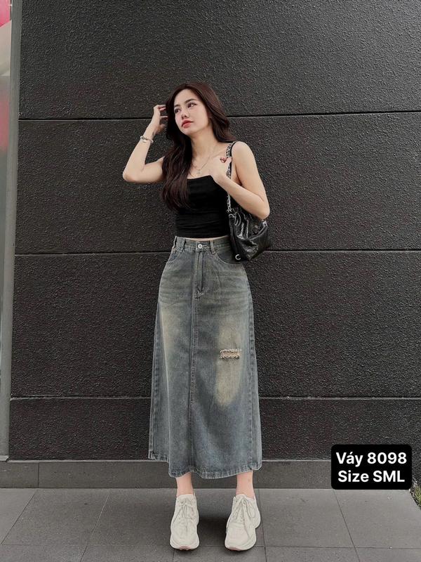 CHÂN VÁY JEAN NỮ CHỮ A LƯNG CAO RÁCH CÀO NHẸ ĐÙI TRÁI XẺ TÀ PHÍA SAU MÀU XANH BỤI CÁ TÍNH PHÁ CÁCH