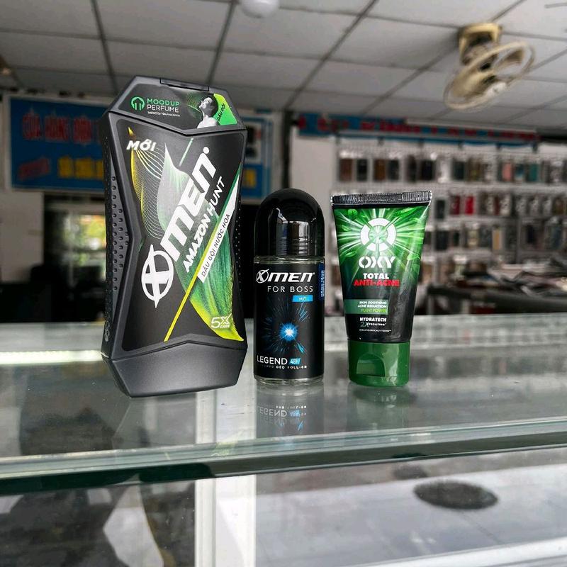 Combo 3 món dành cho nam :1 Dầu gội XMen 150g(hàng tặng) +1Lăn khử mùi 40ml_hàng tặng +1 Sữa rửa mặt oxy 25g -hàng tặng