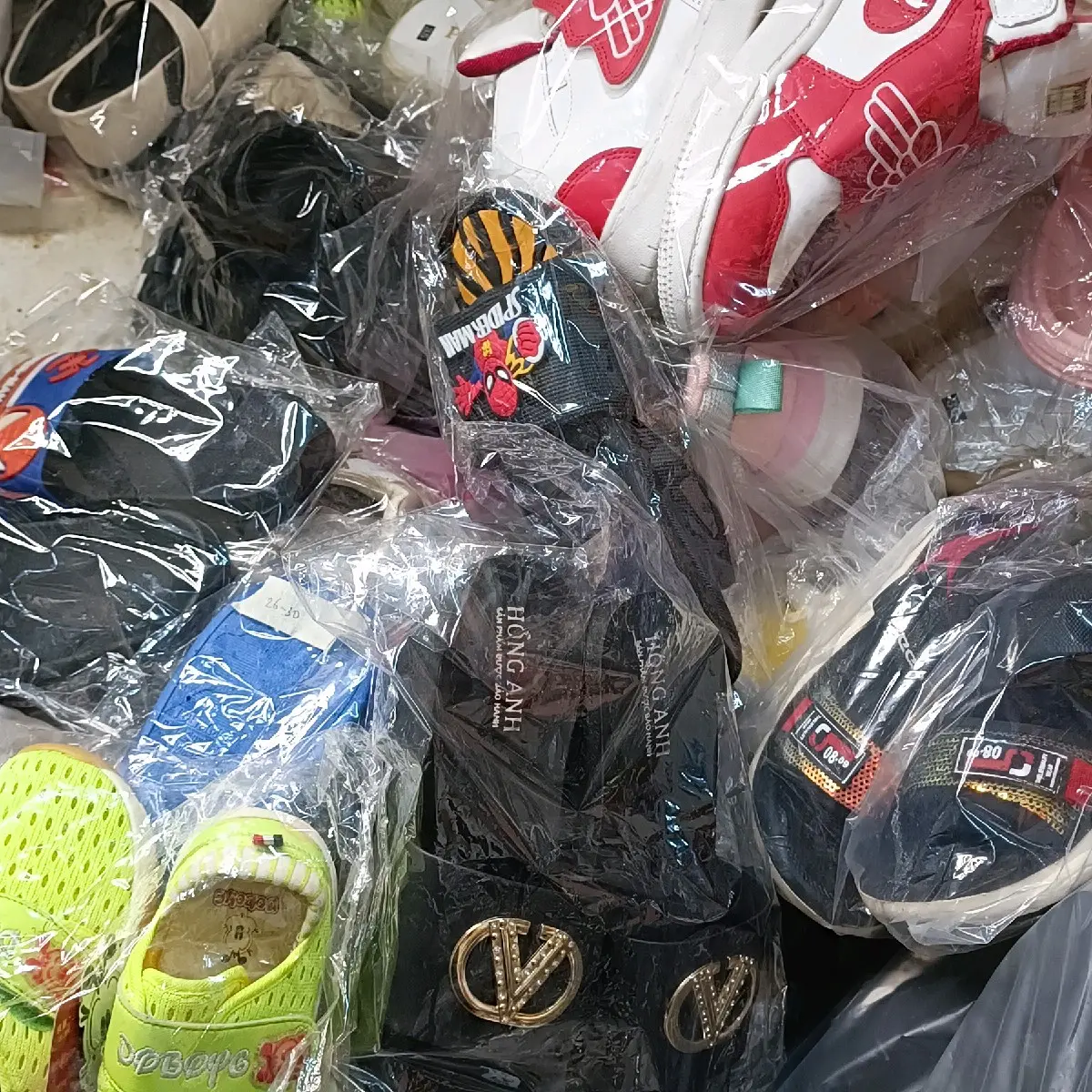Giày dép lẻ size