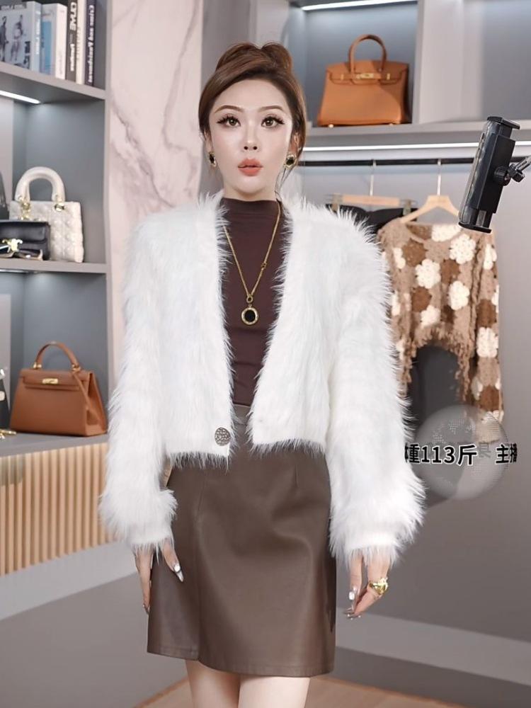 Product Introduction of 2024 Autumn and Winter New High-End Popular One-Button Short Woolen Coat for Women Fashionable Stylish All-Match Long Sleeve Fashion 0