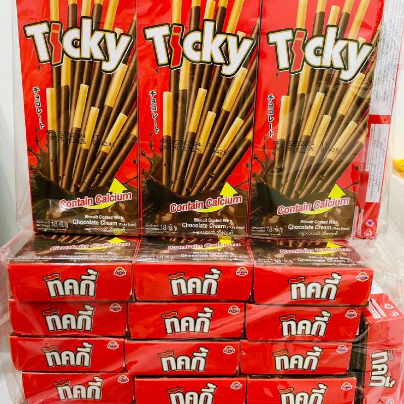 Bánh quy que Ticky Socola Thái Lan hộp 18gam MUA 1 LỐC TẶNG 1 HỘP