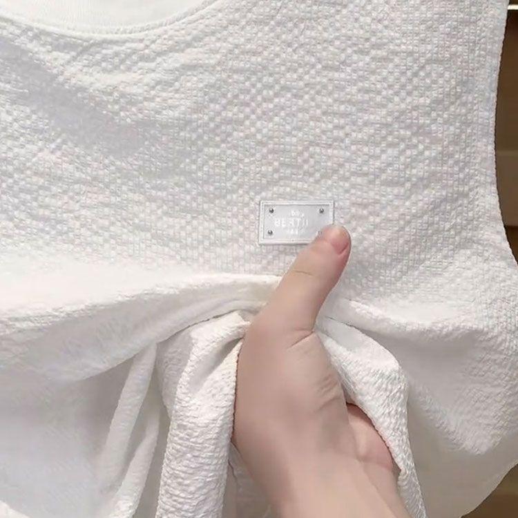 Product Introduction of Áo Vest Thiết Kế, Dễ Phối Đồ Cho Mùa Hè, Họa Tiết, Thoáng Khí, Gạc Bong Bóng, Hợp Xu hướng, Cổ Tròn, Không Tay, Dành Cho Nam Giới, Áo Vest Mỏng 5