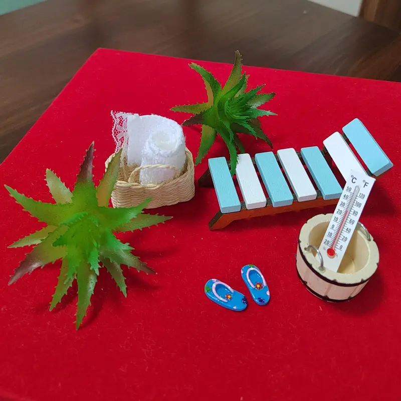 Mini Summer Beach Set, Wooden Beach Chair & Umbrella & Towel & Basket & Thermometer Model, Miniature Scene Shooting Props Model 7