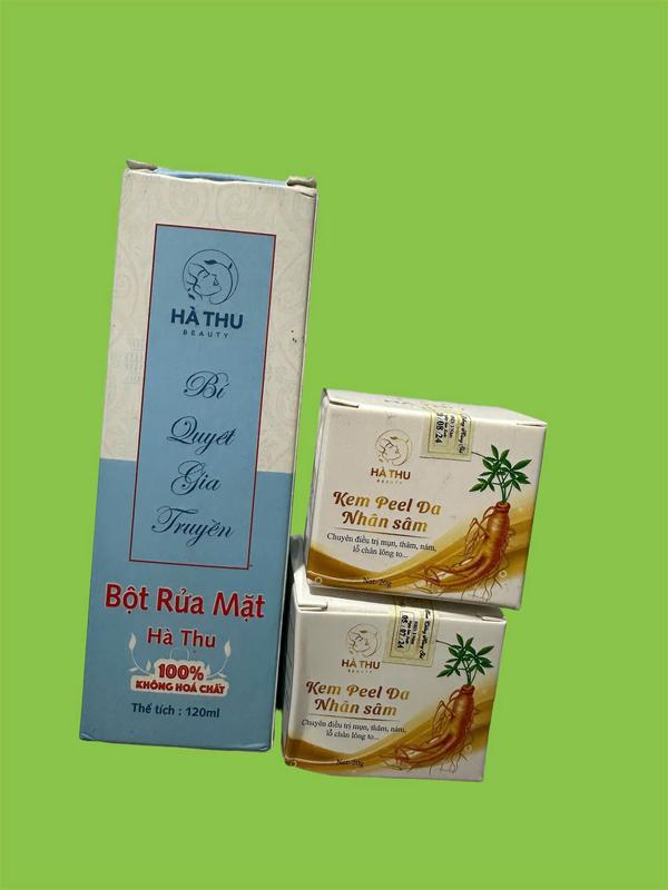 Hai kem peel và một chai bột rửa mặt loại nhẹ giành cho da dễ bong Skincare Massage