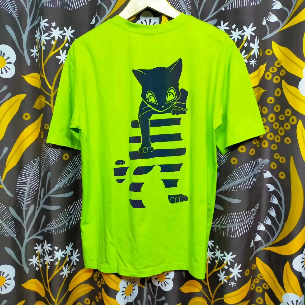 hoodie 200K Katun adem mantap