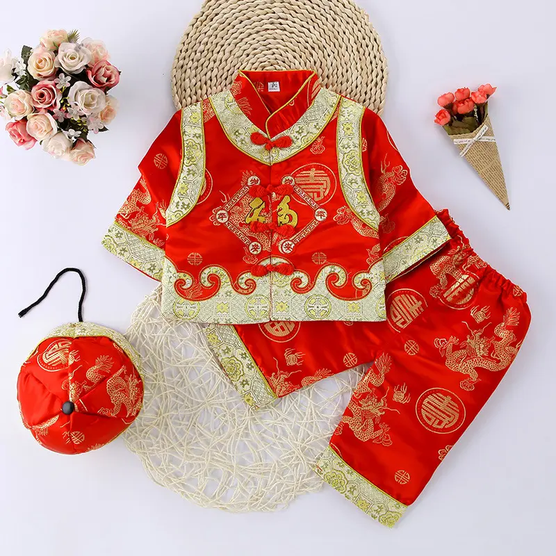 bộ đồ tết bé trai kèm nón nút tàu chất gấm thêu hoa văn