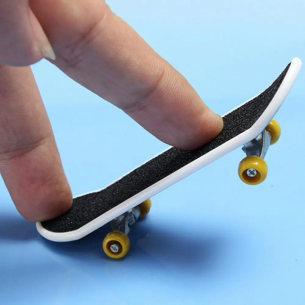 Ván Trượt Ngón Tay Mini Kích Thước 9.5cm Cho Bé (có 100 mẫu) - Hàng Có Sẵn - Chọn Mẫu - 000035