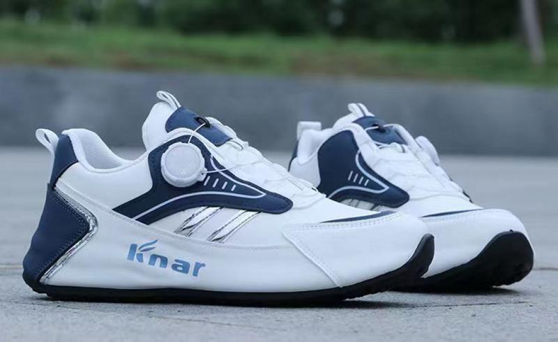 Product Introduction of Men's Shoes New Sports Casual Shoes Student Riding Sneakers Rotating Button Toe-Wrapped Shoes Fashionable Breathable Daddy Shoes Closed Runner Trainers Training Running Walking Shoes Footwear 4