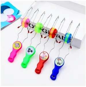 【TS168】【2025 NEW】Mainan Anak Anak Viral Yoyo Gasing Roda Magnetic Lampu
