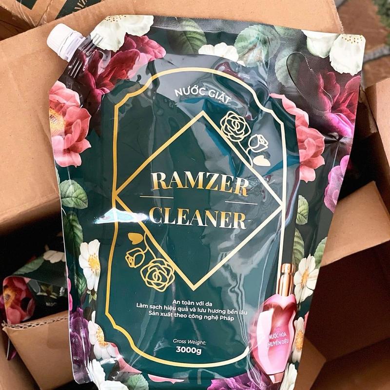  ￼Combo Thùng 4 Túi Nước Giặt RAMZER CLEAER hương nước hoa FHÁP hương huyền diệu ,lưu hương lâu ,an toàn với da  giặt được cho cả giặt máy và giặt tay Túi Giặt 