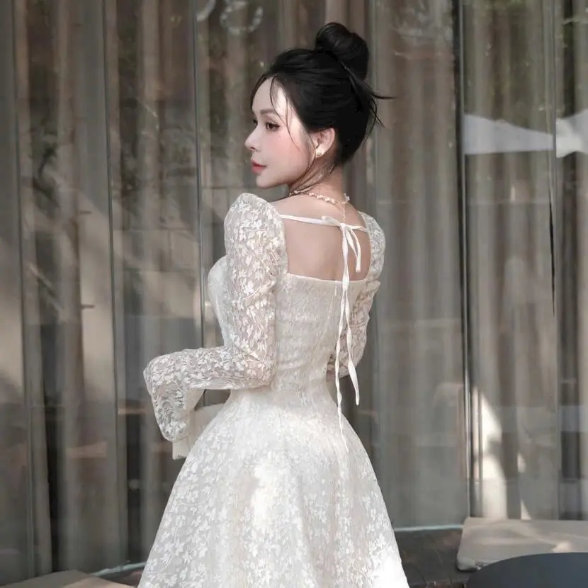 Váy nữ tiểu thư cổ vuông tay loe dáng xoè chất ren hoa xinh phù hợp dự tiệc, hẹn hò sang chảnh