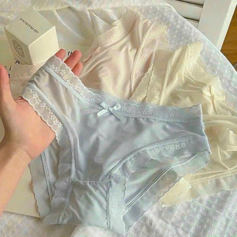 MUA 10 QUẦN TẶNG THÊM 1 QUẦN: Combo 10 quần lót nữ. Chất liệu su lụa loại đẹp, điều hòa mặc hè siêu mát, chất vải mịn co giãn 4 chiều Women Kem