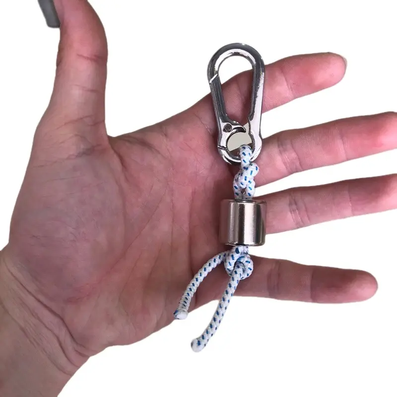 Móc Khoá Nam Châm Vĩnh Cữu Hít Bi Nhiều Màu Sắc Giao Ngẫu Nhiên