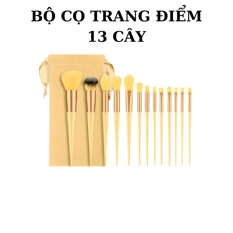 Bộ cọ 13 cây lông mượt, đầu cọ to và dày dặn được đựng trong túi nhung dây rút