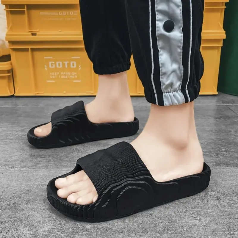 Limitless - Sandal Selop Pria Dewasa Adilette Luar Ruang Sendal Selop Dalam Ruangan Bahan peylon  Eva Phylon Promo Ramadhan Ramadhan Extra Seru viral Shoes Hitam 2