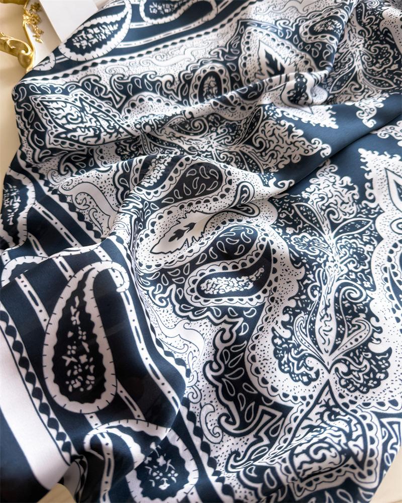 Product Introduction of Khăn Quàng Cổ Vuông Cổ Áo Tóc In Hình, Dành Cho Nữ, Hàng Mới Về, 70CM (27,55inch), Làm Bằng Lụa, Mô Phỏng Lụa, Thích Hợp Cho Tiếp Viên, Khăn Choàng Nữ Công Sở, WJ70FZS-101 18