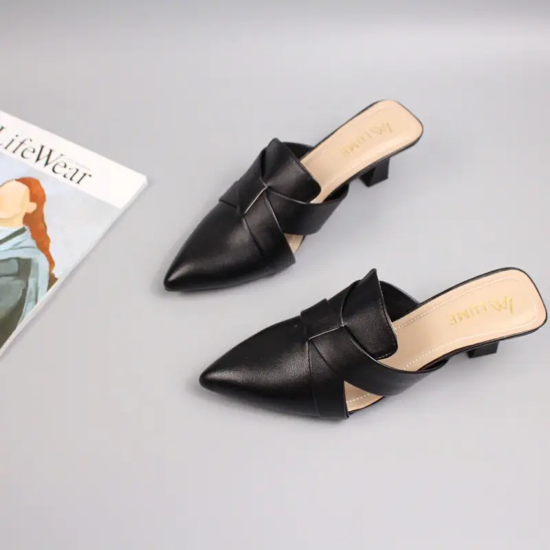 SỤC QUAI ĐAN CHÉO MŨI NHỌN 2 màu kem và đen size 35-42 , gót cao 5p, chính hãng bền đẹp đi êm chân Shoes GiàY Nữ hởgót guốc guốcbệt, đễ cao su chống trơn trượt DéP Sandal Women Đồng 2