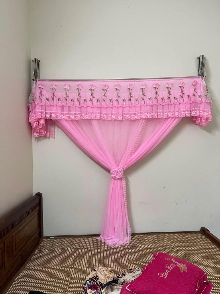 Product Introduction of Mã BHM4. ( màn hồng, chỉ màn ).màn khung xếp gọn. loại màn tuyn lạnh cao cấp,màn mềm mại,mắt nhỏ,sợi chỉ dai mùng màn  khung mung  chong muoi 1