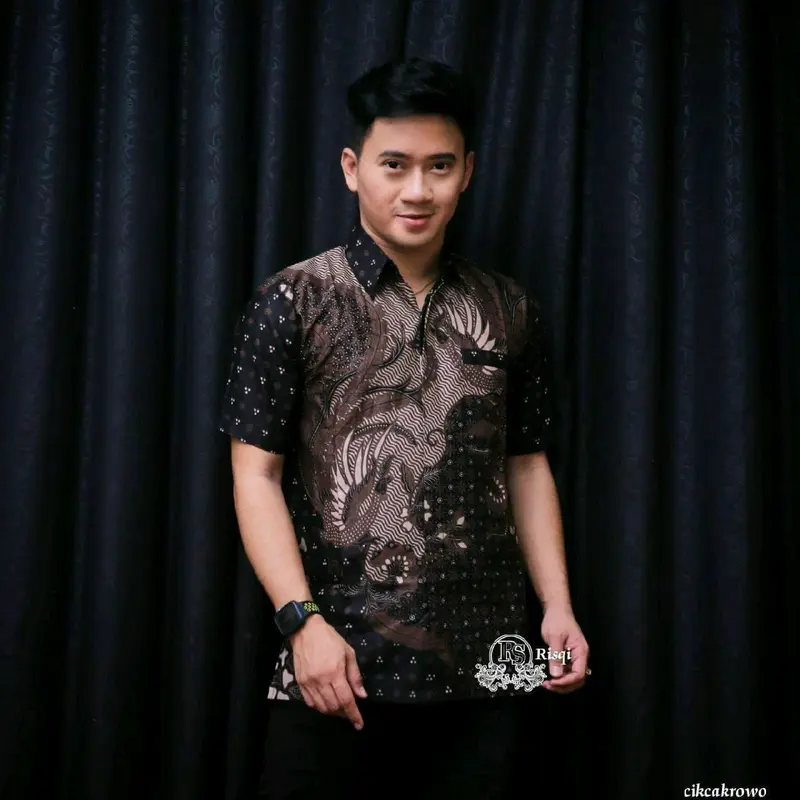 Paket 100 Rb Dapat 5 Pcs Hem Baju Batik Pria Lengan Pendek Motif Terbaru Katun 3