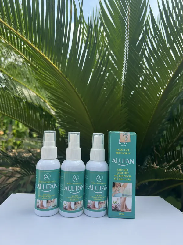 combo 3 chai xịt phèn chua alufan khử mùi hôi nách, hôi chân ( mỗi chai 60ml) 0