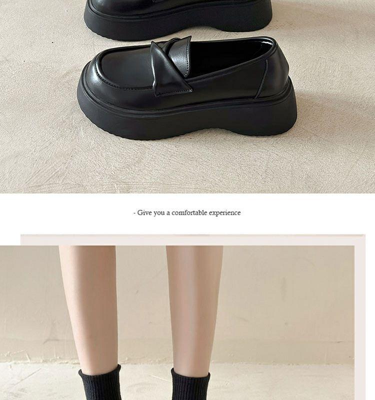 Product Introduction of British Style Women's Leather Shoes 2023 Summer Autumn New Thick-Soled Black Loafers Retro Slip-On Mary Jane Shoes nam 21