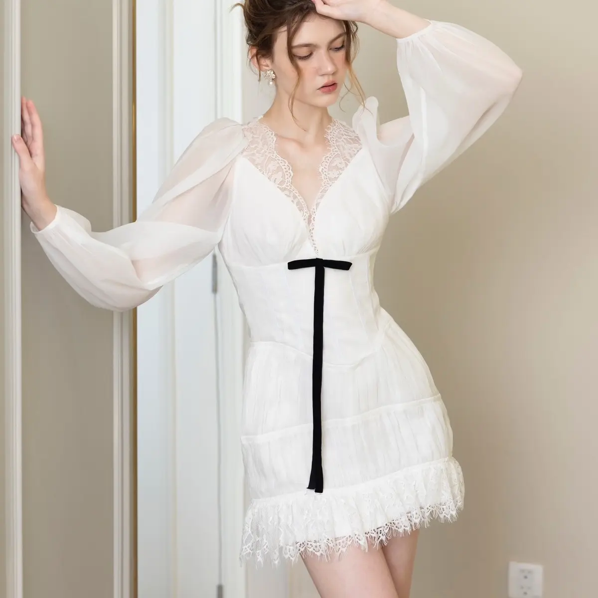 YẾN BẮP CLOTHING - Váy trắng tơ ren nơ Nữ Dress