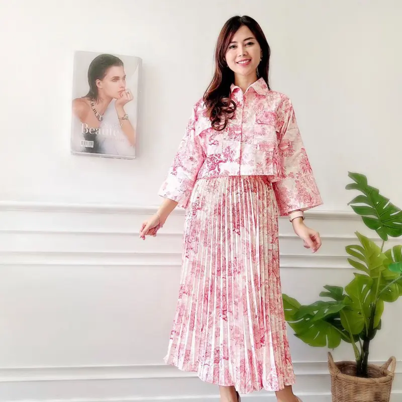 One Set Wanita Nature Korean Vintage Kemeja Crop & Rok Midi Plisket Katun Setelan 4