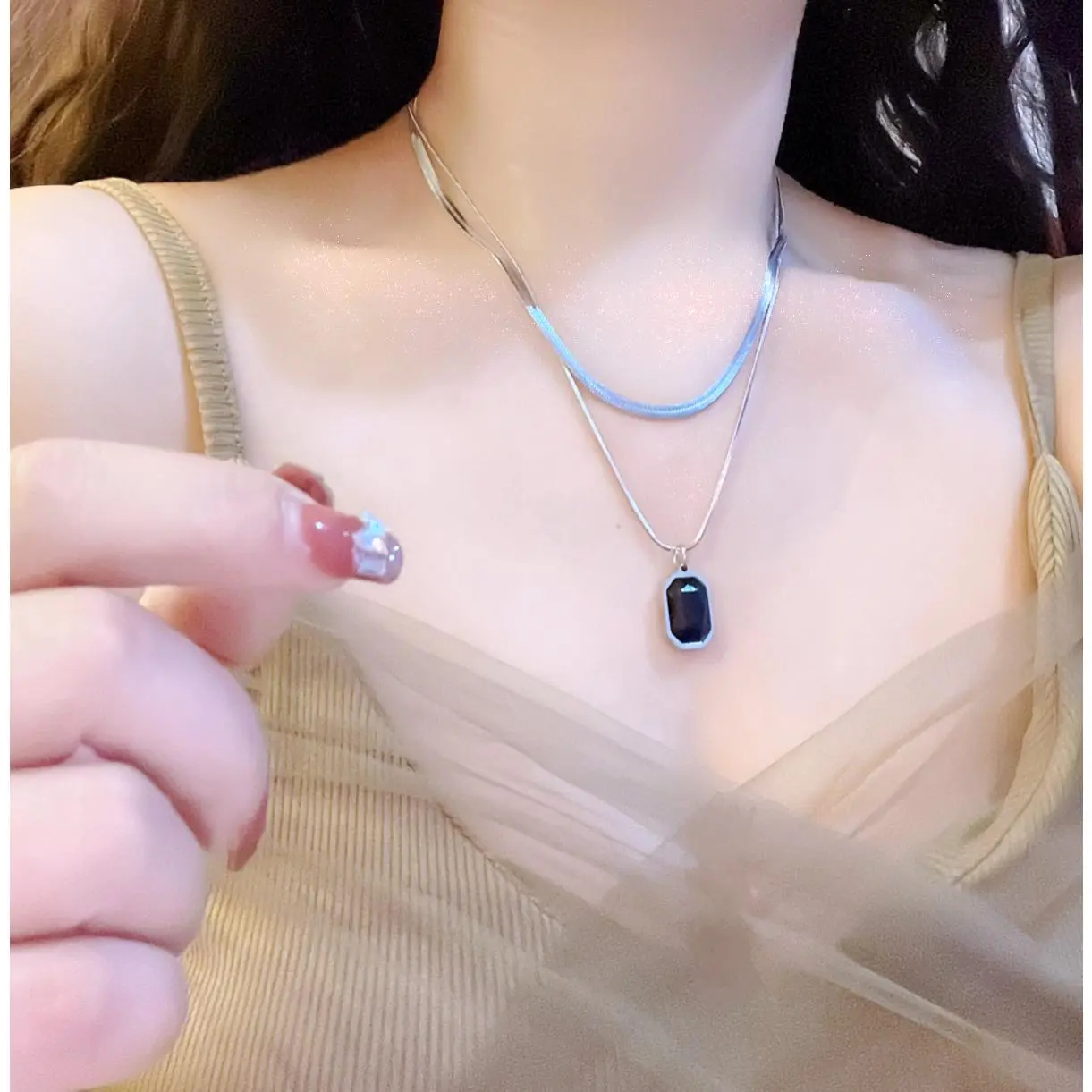 Vòng Cổ Thép Titan Đôi, Hai Lớp, Dành Cho Nữ, Độc Đáo, Không Phai Màu, Dây Chuyền Xương Đòn Thon Gọn Cơ Thắt Lưng, Đơn Giản Và Mềm Mại, Thích Hợp Cho Thời Trang Sang Trọng Giá Cả Phải Chăng