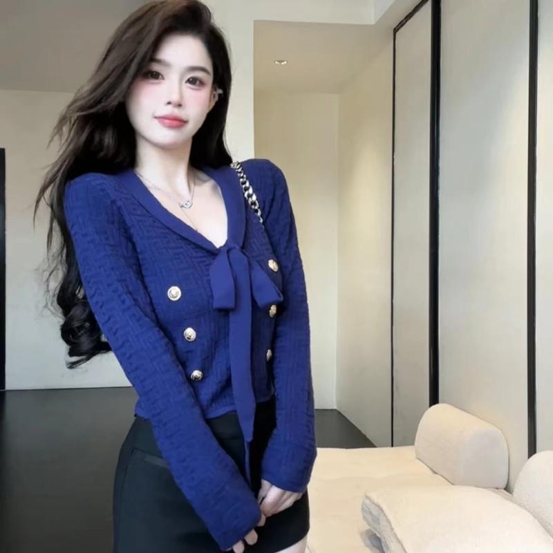 Product Introduction of Áo Cổ Chữ V Dáng Ôm, Cho Nữ, Thích Hợp Mặc Mùa Hè 2
