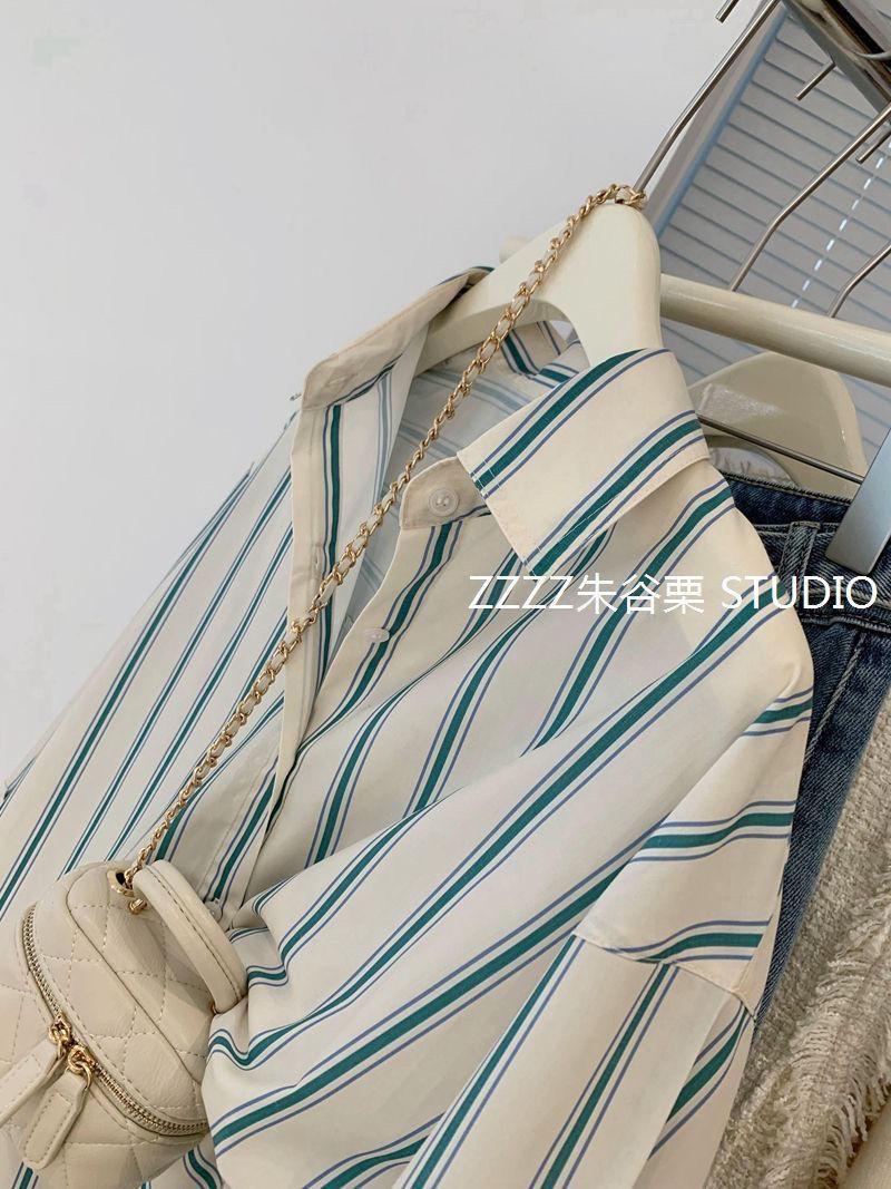 Product Introduction of Áo Sơ Mi Sọc, Ngoại Cỡ Cho Cô Gái Béo, Quần Áo Mùa Xuân Và Mùa Thu Cho Nữ, Dáng Rộng Vừa Vặn, 100,00kg, Phong Cách Phương Tây, Áo Sơ Mi Mỏng, Thời Trang Ins, Hàng Mới Về Năm 2024 Women Top 15