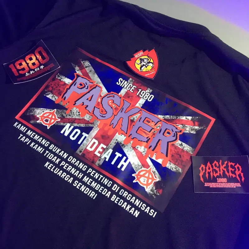 Kaos Kera Sakti PASKER FLAG Liar Menyala Saat Terkena Cahaya 3