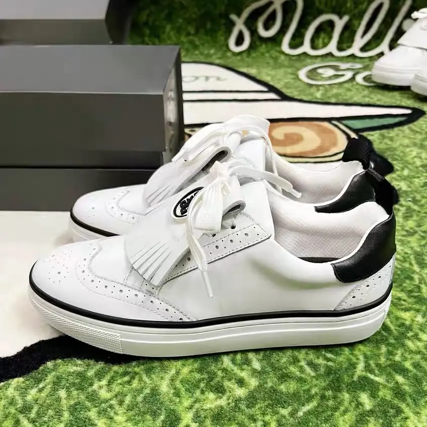South Korea New Foreign Trade Golf Shoes Women's Outdoor Leisure Sports End Nail Waterproof Non-Slip Shoes Xz25024