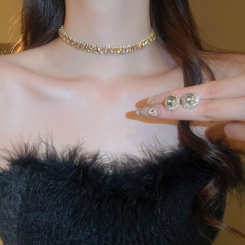 Blue Diamond Necklace Earrings Light Luxury Choker Necklace Clavicle Chain Women's High-Grade Dress Wedding Dinner Accessories 2