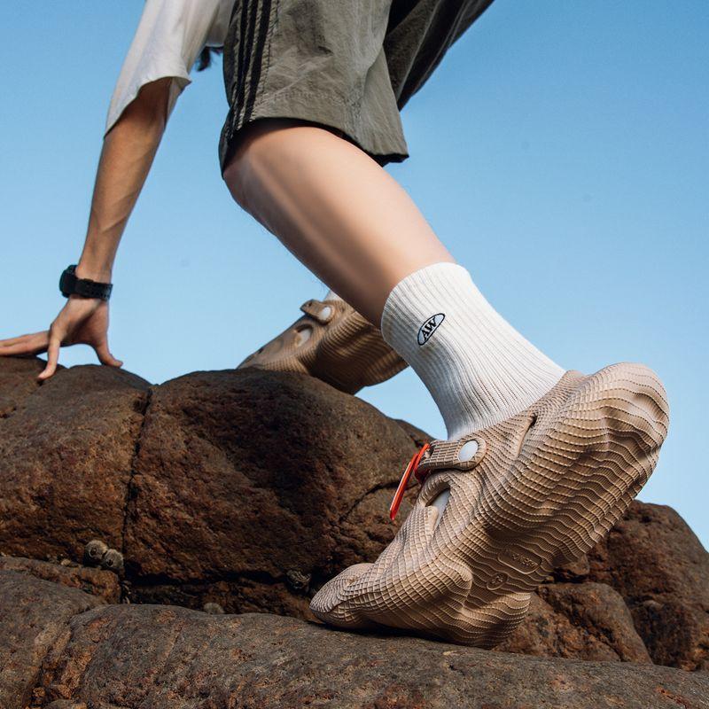 Waste Soil Wind Cocoon Breaking Series Men's Outdoor Casual 2025 New Beach Sports Two-Way Wear Driving Non-Slip Pump 7