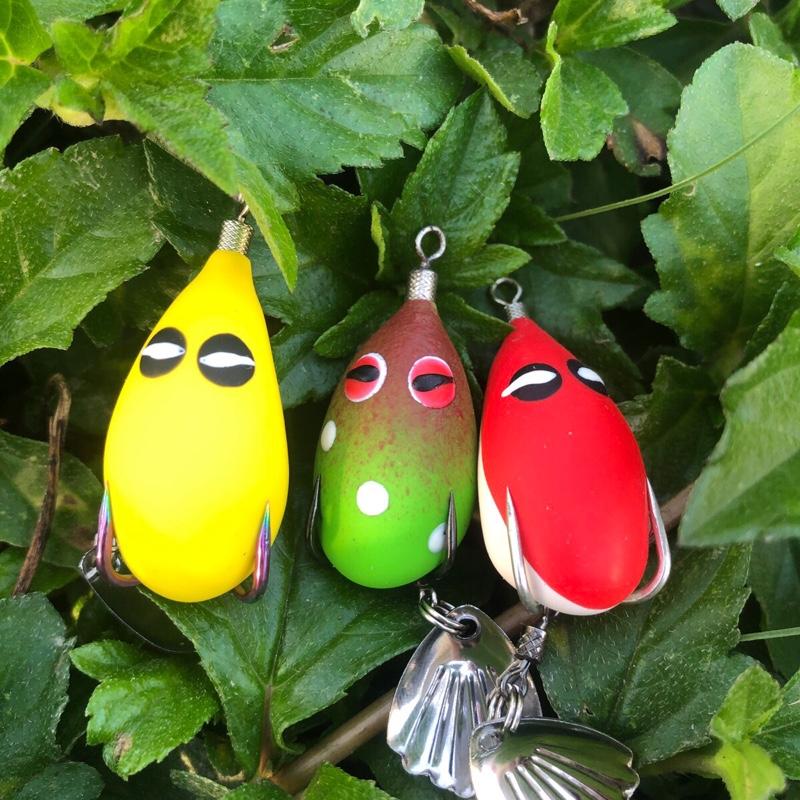  Combo nhái hơi 100k ba con ba màu ba loại thìa khác nhau 1 con f35 lưởi titan một con f35 lưởi Bkk đen  một f28 lưởi Bkk trắng 