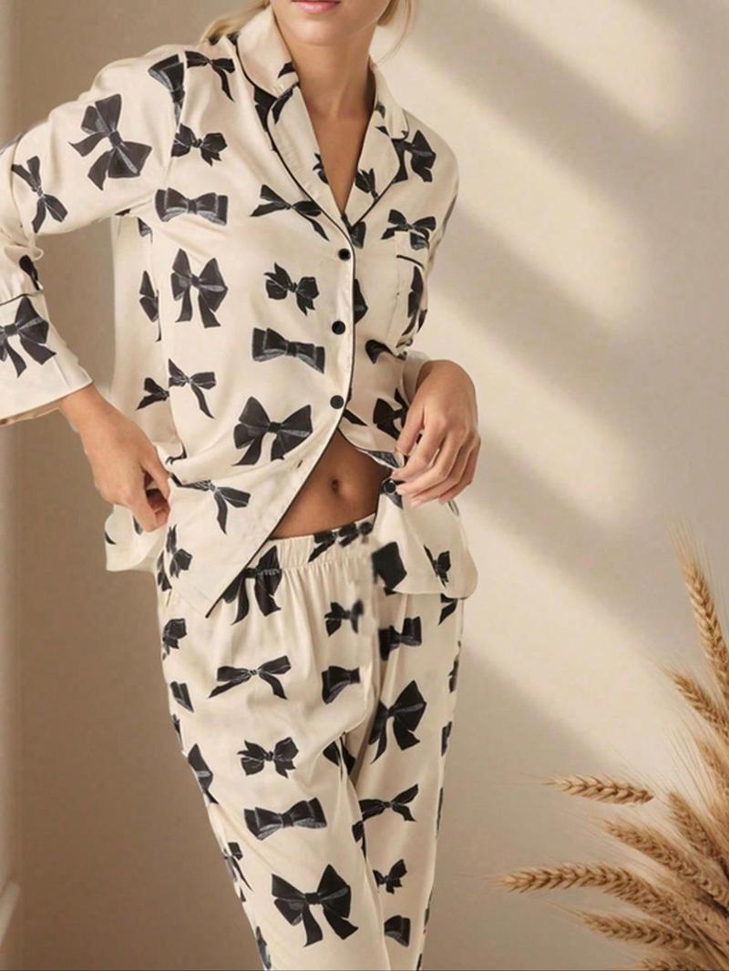 Product Introduction of Women's All Over Bow Print Long Sleeve Pajama Two-piece Set, Casual Comfy Lapel  Neck Pajama Set for Women, Women's Sleepwear for Spring & Fall 3