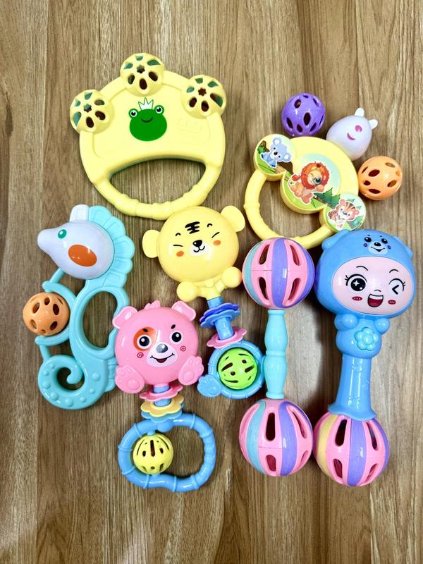 Bộ xúc xắc cho bé cầm nắm phát triển kĩ năng đồ chơi lục lạc combo 7 món ngẫu nhiên vui nhộn