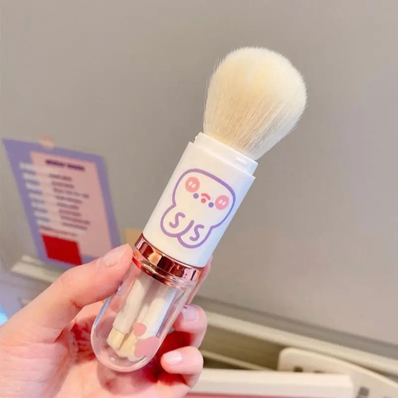 A must-have item in a 4-in-1 design makeup bag with ins-style portable makeup brushes    masonpearsonbrush