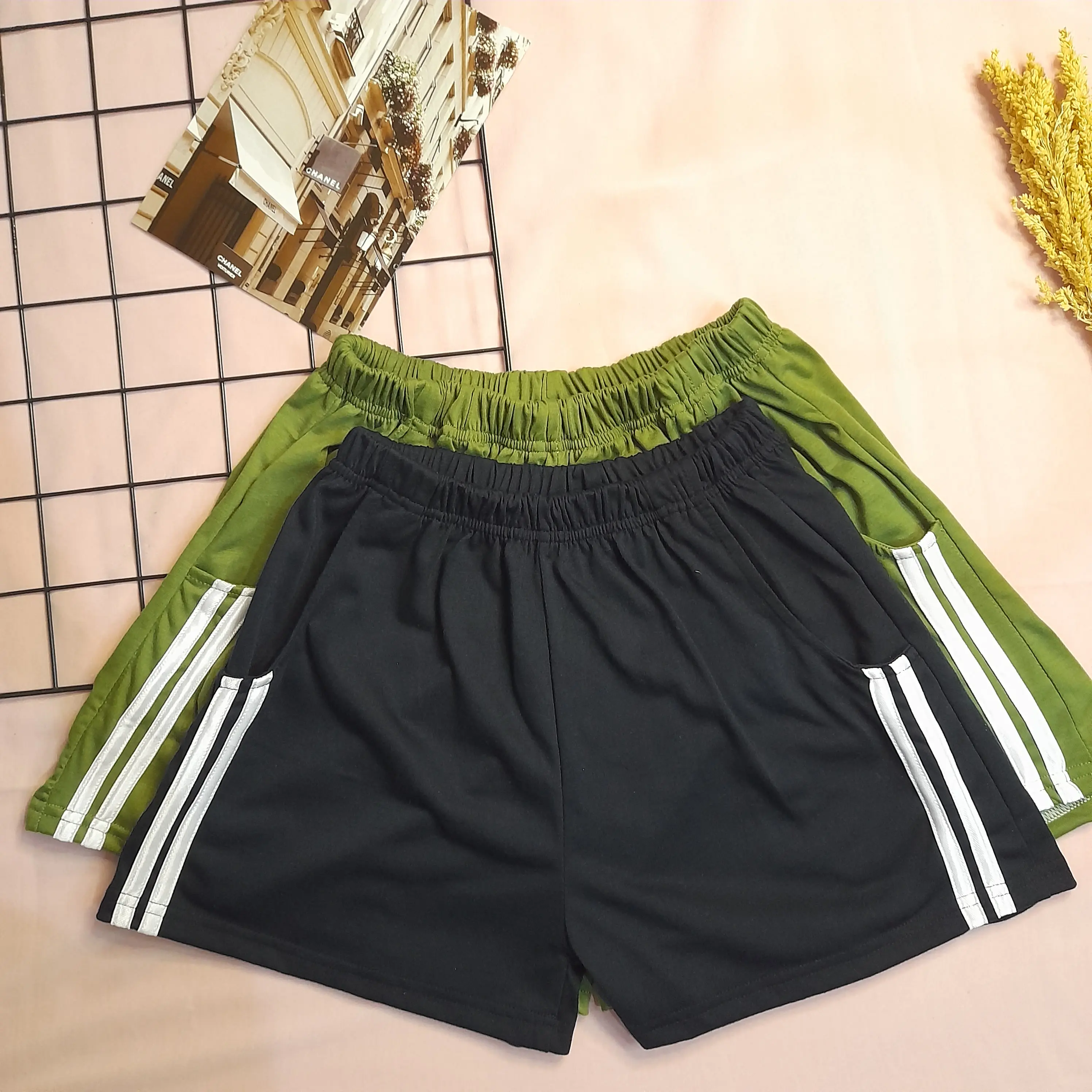 CELANA HIGHWAIST WANITA CELANA PENDEK WANITA JUMBO CELANA HOTPANTS JUMBO CELANA WANITA PENDEK JUMBO GROSIR CELANA KOLOR