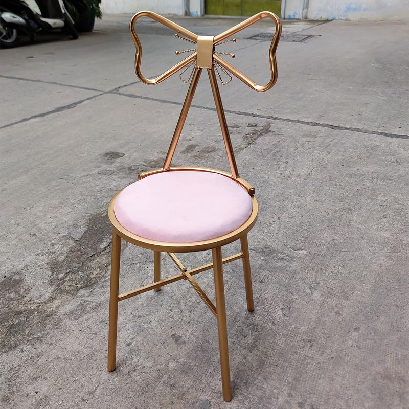 ghế nơ ngồi bàn trang điểm siêu xinh dành cho phái dẹp