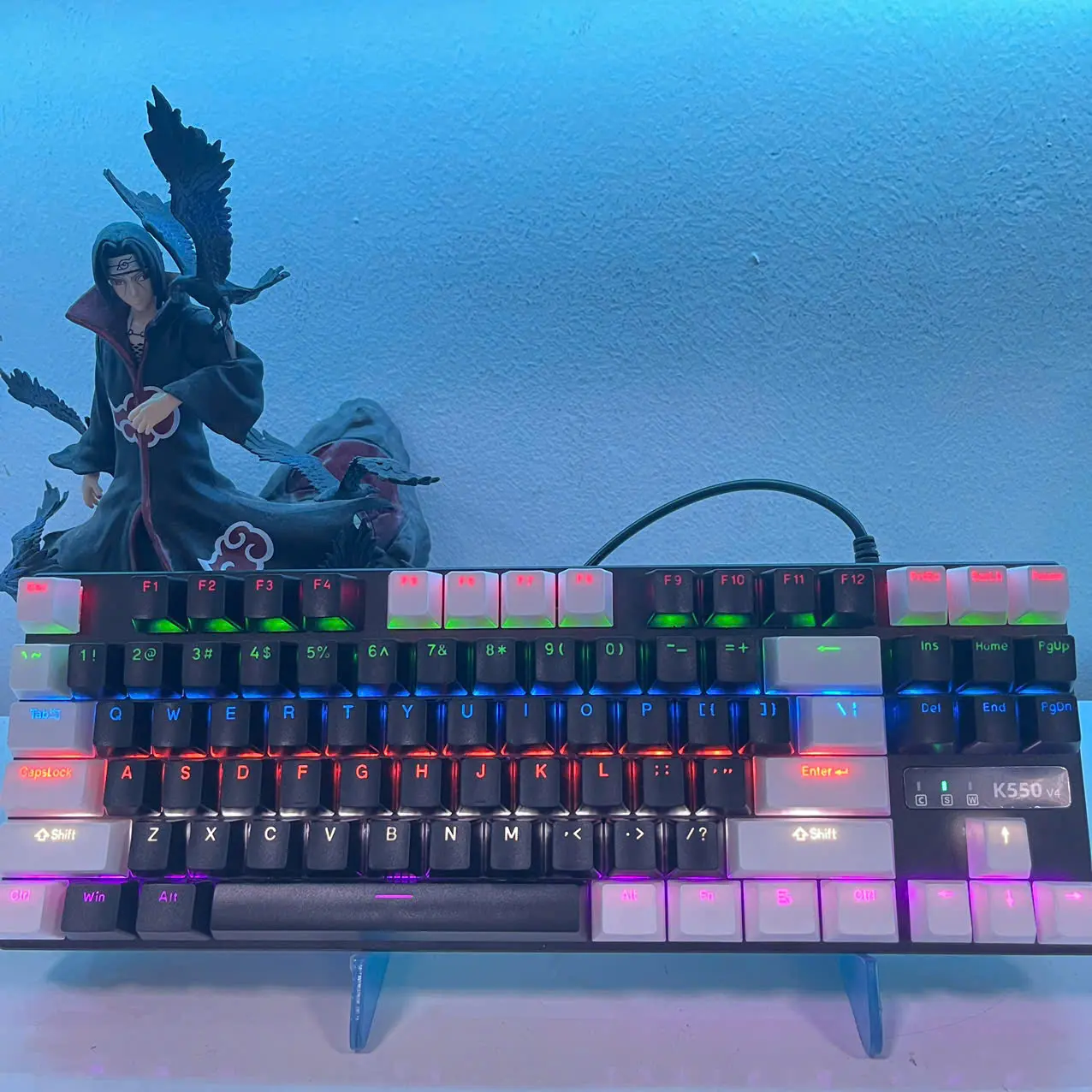 Bàn phím cơ Gaming K550 V4 Red Switch TKL 87 phím - Có hot-swap - Led Rainbow | BigBuy360 - bigbuy360.vn Bàn phím cơ Gaming K550 V4 Red Switch TKL 87 phím - Có hot-swap - Led Rainbow | BigBuy360 - bigbuy360.vn