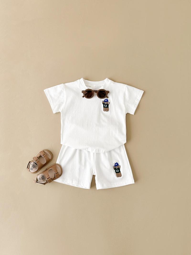 Product Introduction of Baby's Cartoon Embroidery Short Sleeve Tee & Elastic Waist Shorts Two-piece Set, Casual Summer Outfits Clothes for Infant Toddler Kids, Newborn Baby Gifts 3