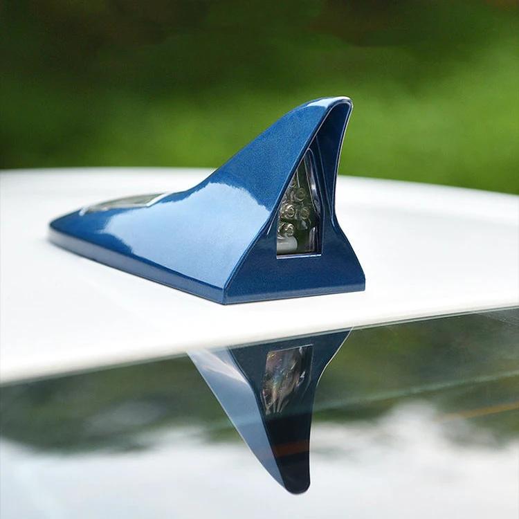 Product Introduction of Solar Power Shark Fin Warning Light Car Roof Antenna Decoration Night Anti-collision Flashing Lamp Car Accessories 15
