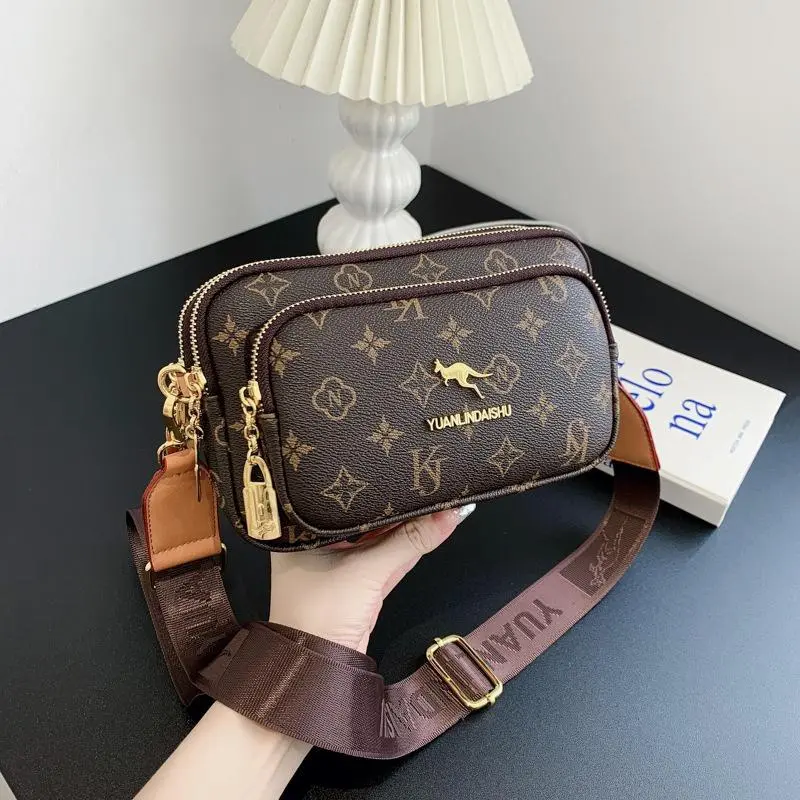 High-grade women's bag 2023 new retro Women bag fashion printed shoulder bag small square bag crossbody bag chest bag