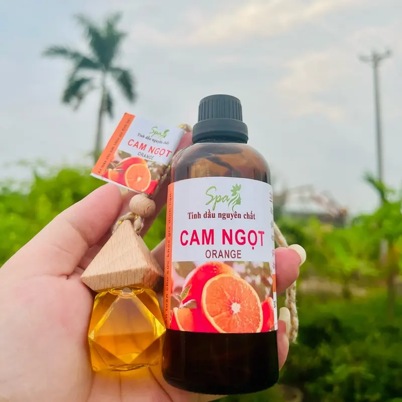 Tinh Dầu Thiên Nhiên Cam Ngọt SPA ( Tặng vỏ lọ treo xe ) 7
